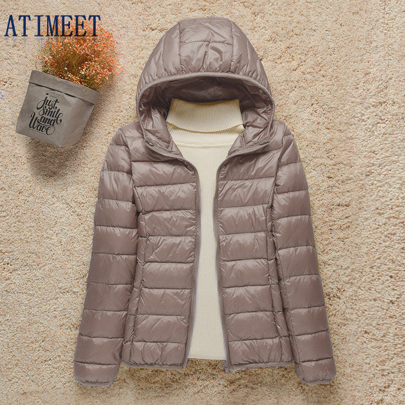 2021 New Women Thin Down Jacket White Duck Down Ultralight Jackets Autumn And Winter Warm Coats Portable Outwear