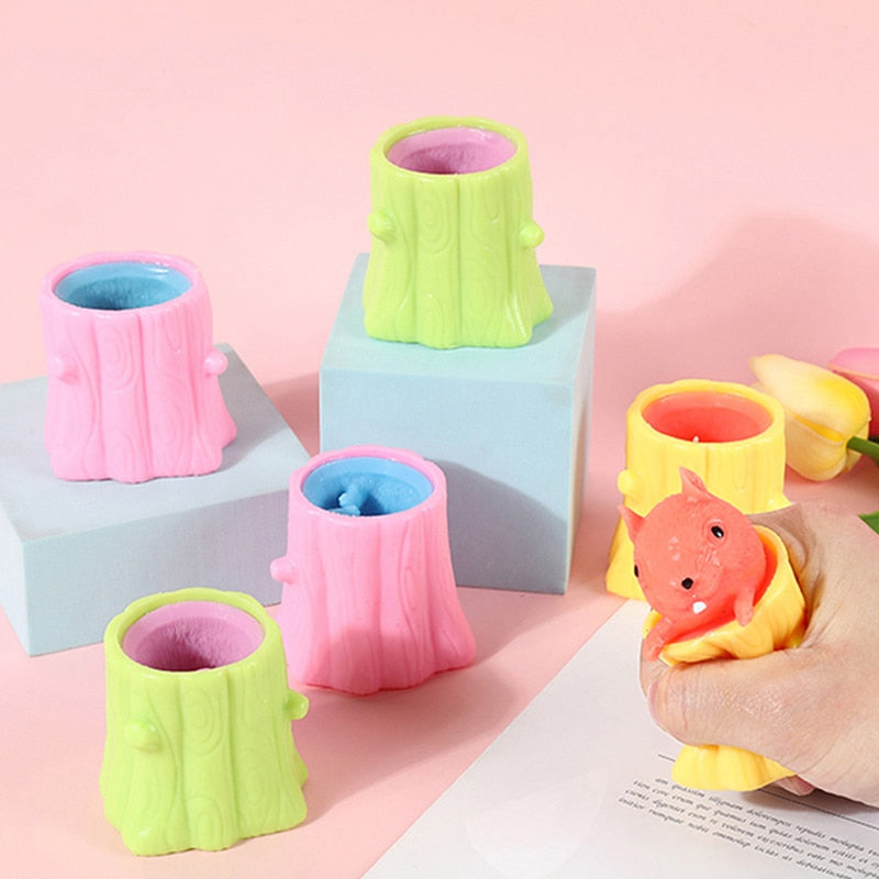 Squeeze Squirrel Cup Antistress Childrens Fidget Toy Evil Decompression Tree Stump Miniature Weird Play for Kids Adults