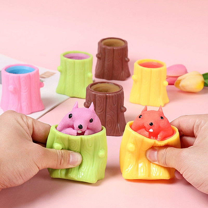 Squeeze Squirrel Cup Antistress Childrens Fidget Toy Evil Decompression Tree Stump Miniature Weird Play for Kids Adults